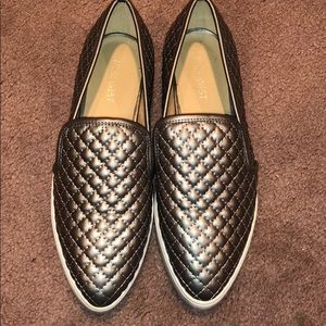 Nine West slip on sneakers